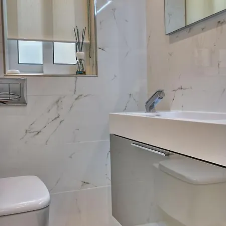 Luxury Penthouse Gozo Lägenhet *